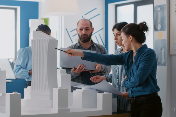 Evaluating Real Estate Investment Opportunities Key Factors 2025